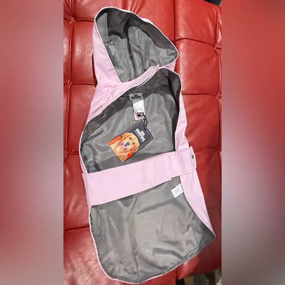 NWT- Dog Whisperer- Pink and Gray Raincoat- Windrider Size Large - Picture 5 of 5